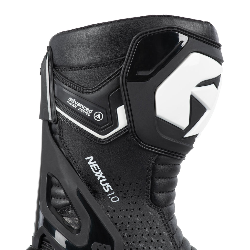 Oxford Nexus 1.0 Air MS Boot in Black/White - BM2333034..