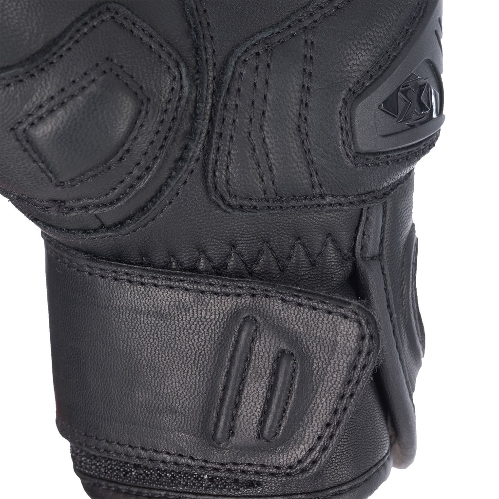 Oxford Cypher 1.0 MS Glove in Black/White, B/W/Red, B/W/Fluo or Stealth Black - GM22320..