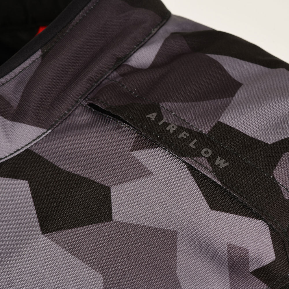 Oxford Delta 1.0 Air Jacket in Blk/Camo/Red, Blk/Grey/Red or Stealth Black - TM19320..